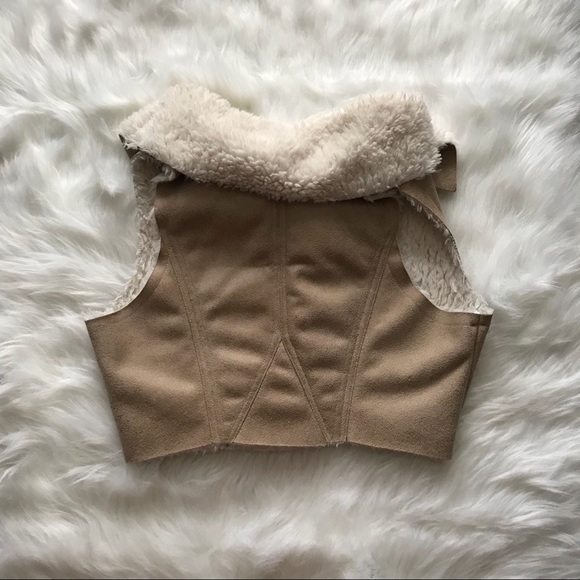 Cute Vest - Picture 2 of 7